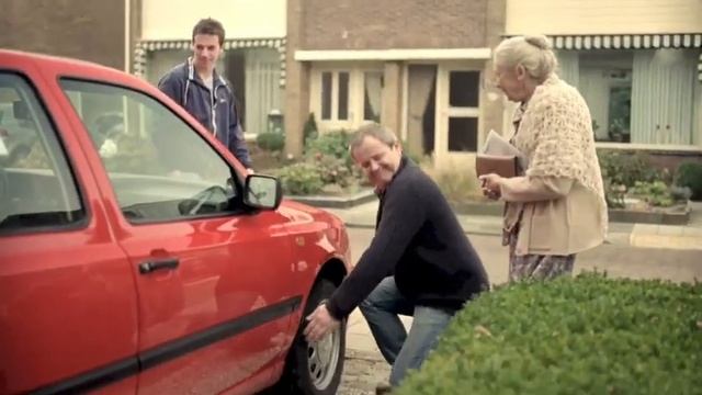 Commercial Volkswagen Oud Vrouwtje смотреть онлайн