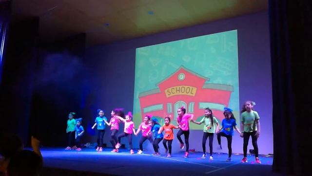 Zumba kids - Academia Danzarte Antofagasta смотреть онлайн