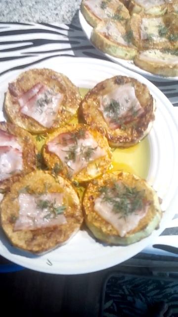 Кабачки с беконом и сыром Ставьте лайки и подписывайтесь смотреть онлайн