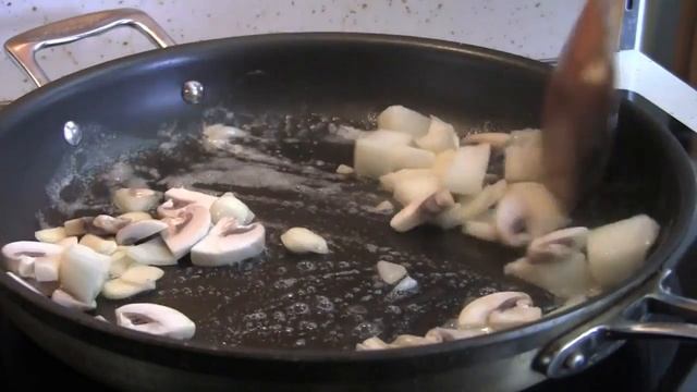 Gangnam Style Carbonara Tteokbokki | Aeri's Kitchen смотреть онлайн