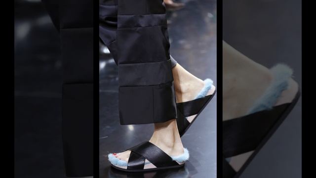 Кто такая Phoebe Philo (Фиби Файло), и почему все так ждали эту коллекцию.