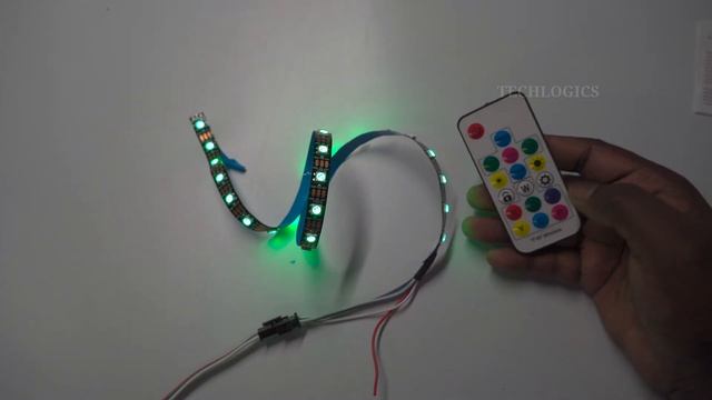 SP103E Mini RF LED Remote Controller for DC 5V-12V WS2811 and WS2812B RGB Color LED Strip смотреть онлайн