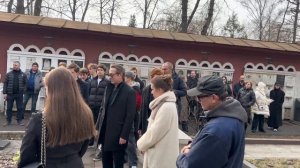 ВЛАДИМИР МАШКОВ С УЧЕНИКАМИ ВОЗЛОЖИЛ БУКЕТЫ ЦВЕТОВ НА МОГИЛЫ ВЕЛИКИХ ЛЮДЕЙ | НОВОДЕВИЧЬЕ КЛАДБИЩЕ