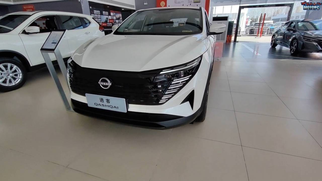 Nissan Qashqai (2.0) - привезем из Китая смотреть онлайн