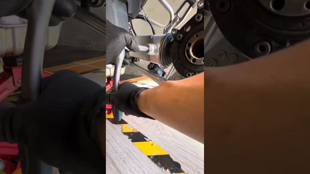 Cambiando el cardan en mi BMW R1100R смотреть онлайн