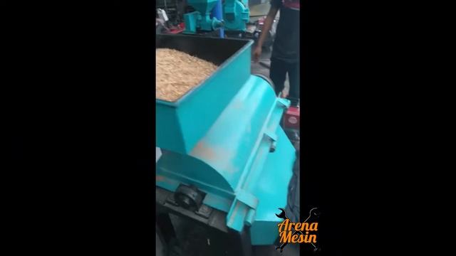 Mesin Penepung Sekam Padi Super Halus смотреть онлайн