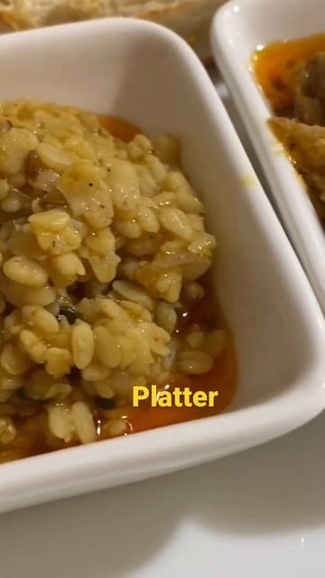 CHICKEN WITH CASHEWS | URAD DAAL | DAAL MASH | You are worthy #shorts #platter #thali смотреть онлайн