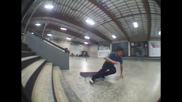Paul Rodriguez & Manny Santiago Berrics VX Session 2012 смотреть онлайн
