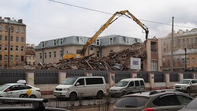 Снос здания школы №575 Санкт-Петербург 14-я линия В.О., д.77 [16]