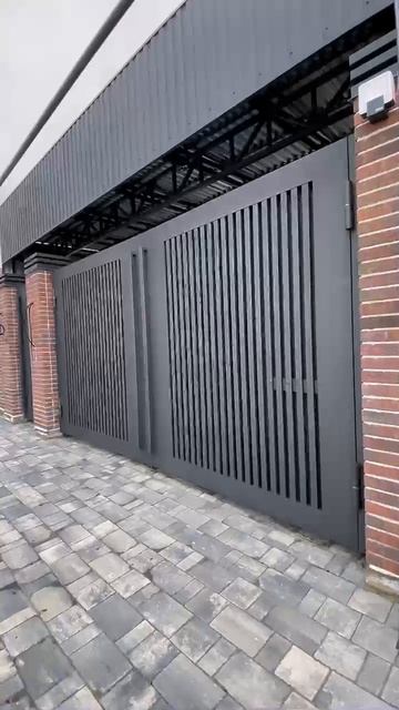 Покраска ворот и калитки компанией Maler Pro Краснодар .mp4