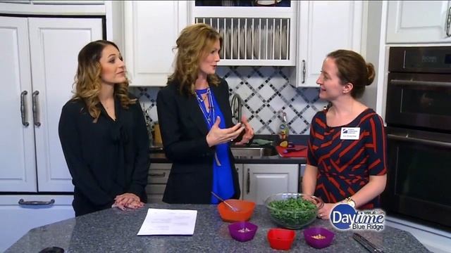 Amazing Kale Salad смотреть онлайн