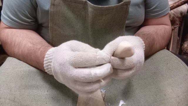 Белый опал кахолонг, изготовление наконечника