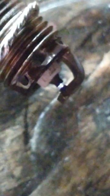 Работа свечи зажигания,зазор 0.5 мм. смотреть онлайн