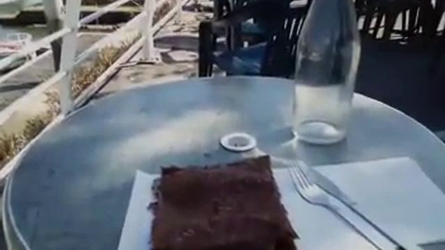 Чудо-блинчик, Ле-Пулиген, город богатых, Франция. смотреть онлайн