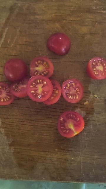 #food завтрак яичница с помидорами 🍅🍅🍅 #music #рецепты #перекусы #еда #foodie #обзор смотреть онлайн