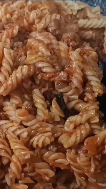 Рецепт видео ролики на моём канале. Макарон - по Флотски 😍Qiyməli pomidor souslu makaron смотреть онлайн