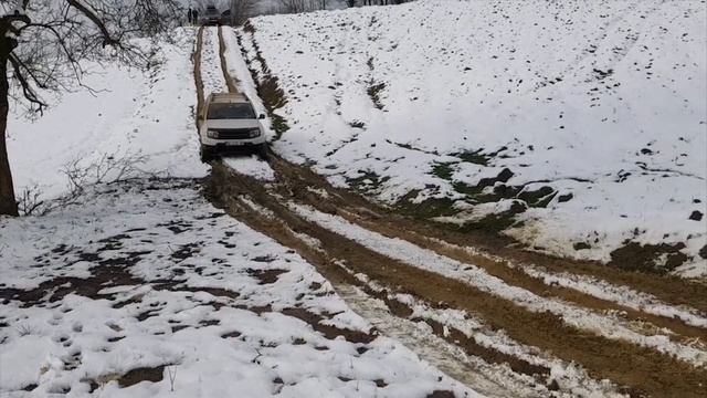 KAR GEZISI, KAYAN ARABALAR - Dacia Duster 2020 Snow Off Road POV | VLOG 22 смотреть онлайн