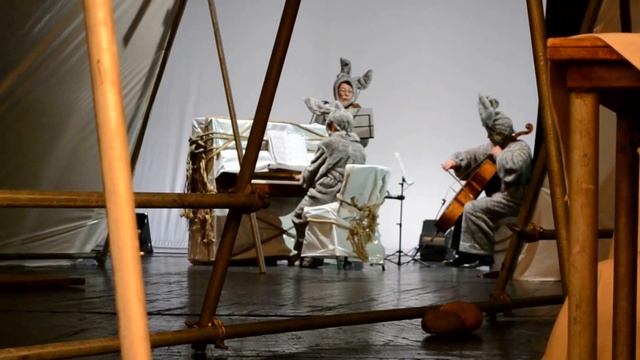 „Aşteptându-l pe Godot” - Teatrul Național „Radu Stanca” (Selecțiune-2) смотреть онлайн