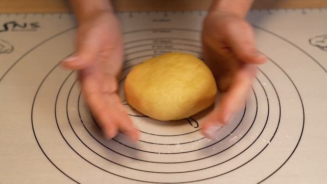 Как приготовить идеальные рогалики с повидлом. Простой рецепт печенья смотреть онлайн