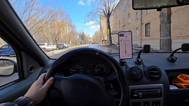 КУРЬЕР НА ЭЛЕКТРОВЕЛОСИПЕДЕ СБИЛ ЖЕНЩИНУ НА ТРОТУАРЕ / ВЫПОЛНЯЮ СЛОТ В КУПЕР (СБЕРМАРКЕТ) ДОСТАВКА смотреть онлайн