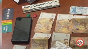 Контрабанда наркотиков