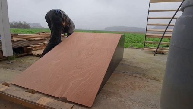 How To Build a BMX Kicker Ramp and Landing - Complete Build смотреть онлайн