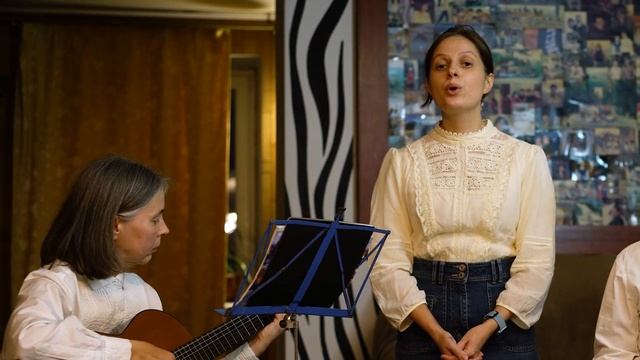 Я КОЛЕНИ СКЛОНЮ - Христианские песни смотреть онлайн