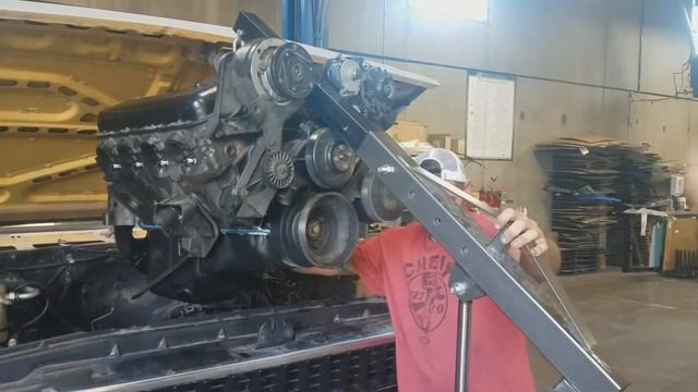 82 Chevy K5 Update / Engine Swap / Part 6 смотреть онлайн