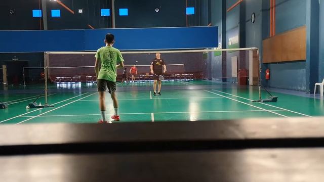 Setia Badminton Academy Sparring with student Vlog 3 смотреть онлайн