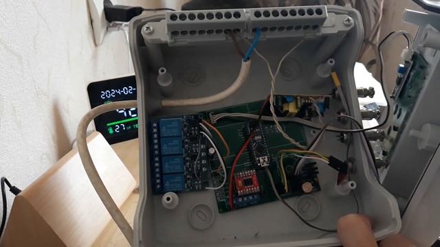 КОРПУС ДЛЯ УНИВЕРСАЛЬНОГО КОНТРОЛЛЕРА. смотреть онлайн