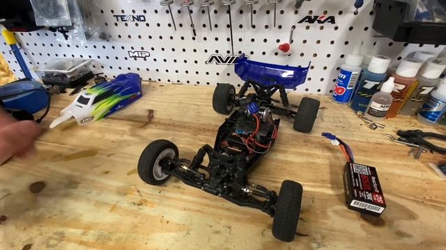 Losi Mini-B Review! смотреть онлайн