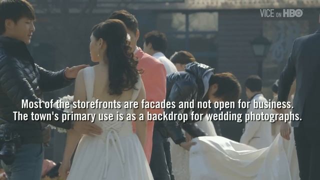 China's Ghost Towns: Strolling the Thames (VICE on HBO Ep. #6 Extended) смотреть онлайн