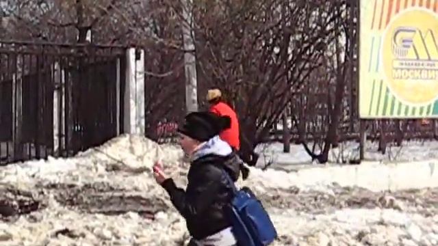 Женщина,весна,лопата.. смотреть онлайн