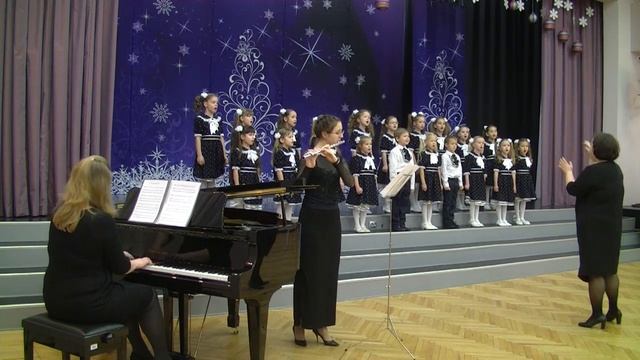 2014/12/21 Пою Рождеству. Хор подготовительного отделения.Две песни смотреть онлайн