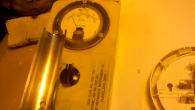 Radioactive Stuff Around the house. смотреть онлайн