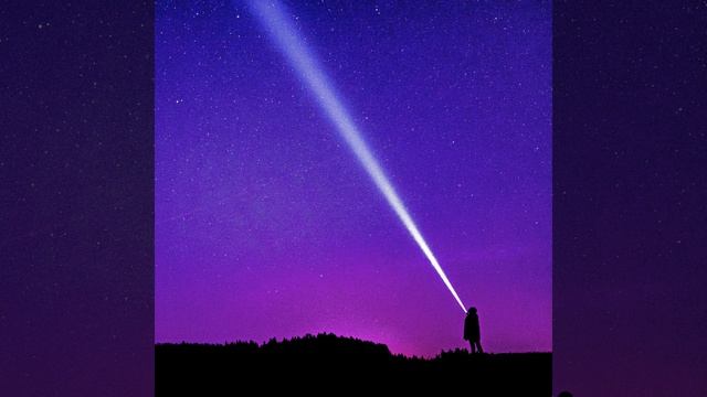 Under The Stars смотреть онлайн
