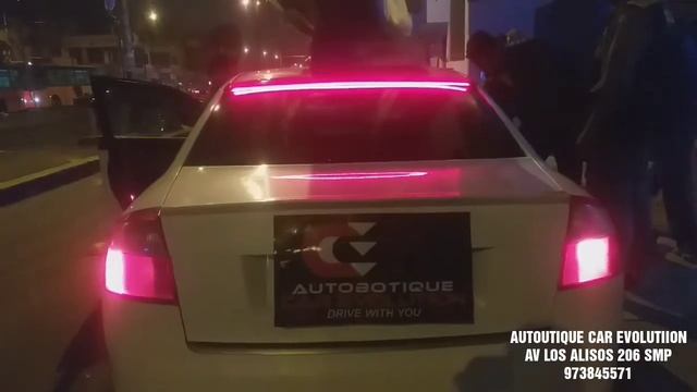 AUDI A4 2002 SPOYLER DE PARABRISA смотреть онлайн