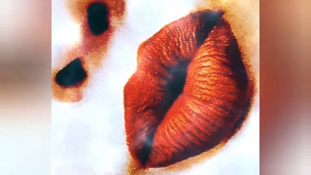 сама себе подарила это видео ты спишь я чувствую твоё дыхание смотреть онлайн