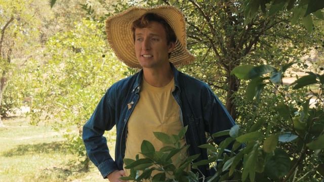 Nature Lover Discusses Lime Trees, Farming, Pirates, & Space смотреть онлайн