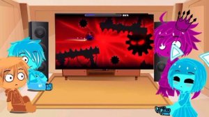 Jsab's reaction to Gear