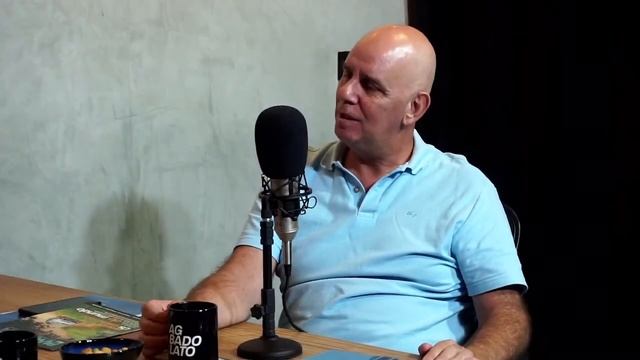 O MELHOR CARRO QUE A GM JÁ FEZ [CORTES DO BADOLA] смотреть онлайн
