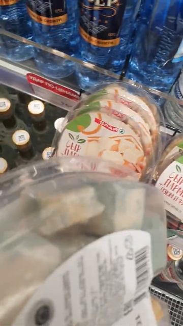 Пармезан с плесенью!!! В супермаркете Spar. смотреть онлайн