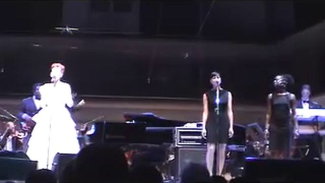 Esthero with the Toronto Symphony Orchestra - Gone смотреть онлайн