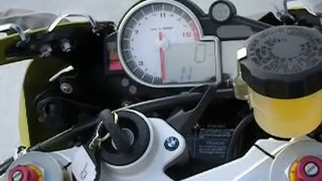 2010 BMW S1000RR: Walk-around and Impressions From CityBike's Gabe Ets-Hokin смотреть онлайн