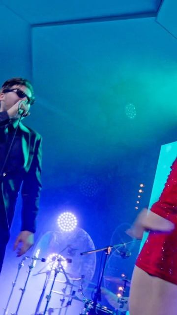 Большая толи малая Мерещится | DISCO BANDA Кавер группа Москва смотреть онлайн