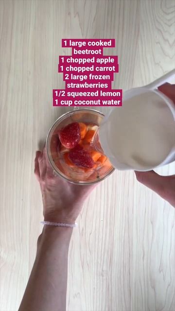 Beetroot & Apple Breakfast Smoothie | Healthy Vegan Recipe For Detoxing Or Weight Loss 🤩♥️#shorts смотреть онлайн