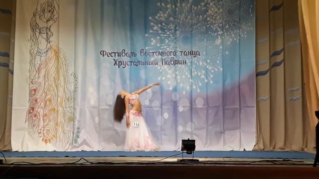 Хрустальный Павлин 2019 Асташонок Анастасия 1/2 Юниоры соло эстрадная песня смотреть онлайн