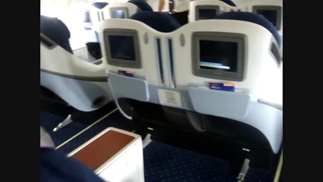 China Eastern Airlines: Business Class Seat A330-200 смотреть онлайн