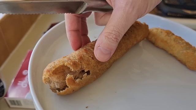 Harry Ramsden's Jumbo Sausages Vs Ballineen Jumbo Sausages Food Comparison Review смотреть онлайн