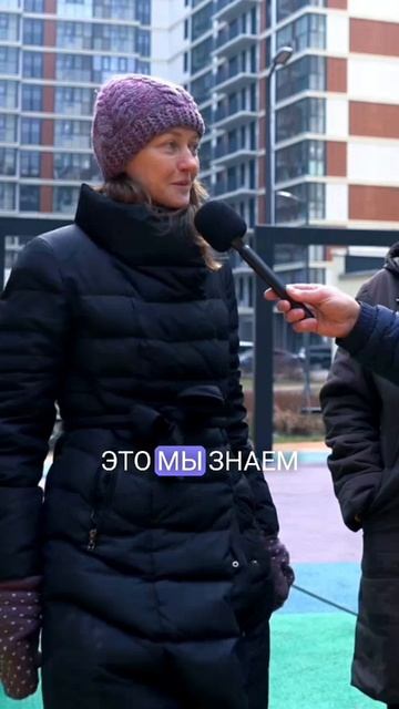 Поликлиник и школ нет, рядом кладбище, а так всё устраивает жителей новостройки ЖК Че в Петербурге смотреть онлайн